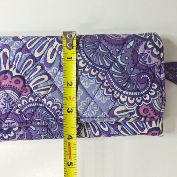 Vera Bradley Lilac Tapestry Purple Paisley Pattern Wallet Clutch Magnetic Trifol - Picture 6 of 8
